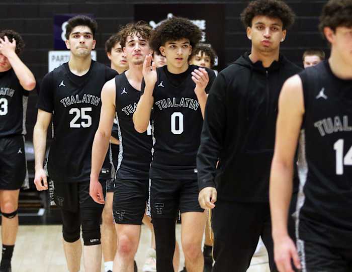 a Tualatin Barlow 6A Oregon boys basketball quarterfinal 2024 Dan Brood 51